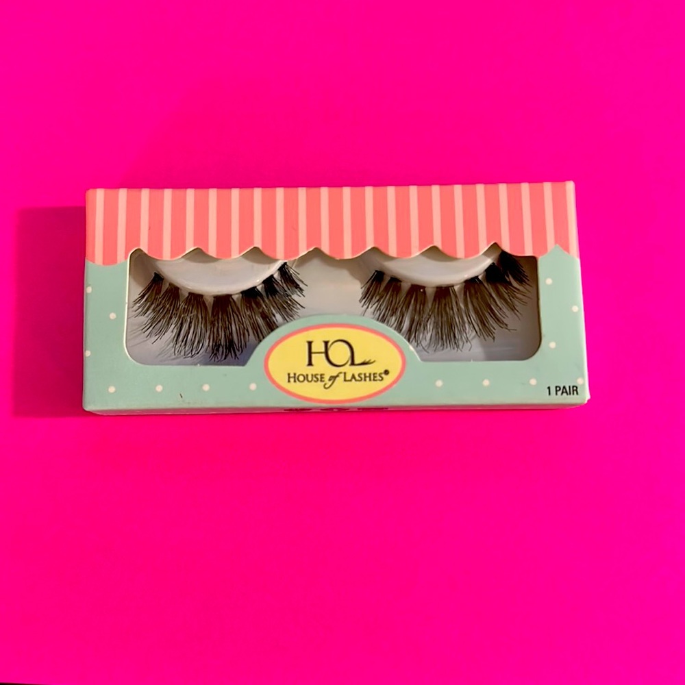 House of Lashes- Siren